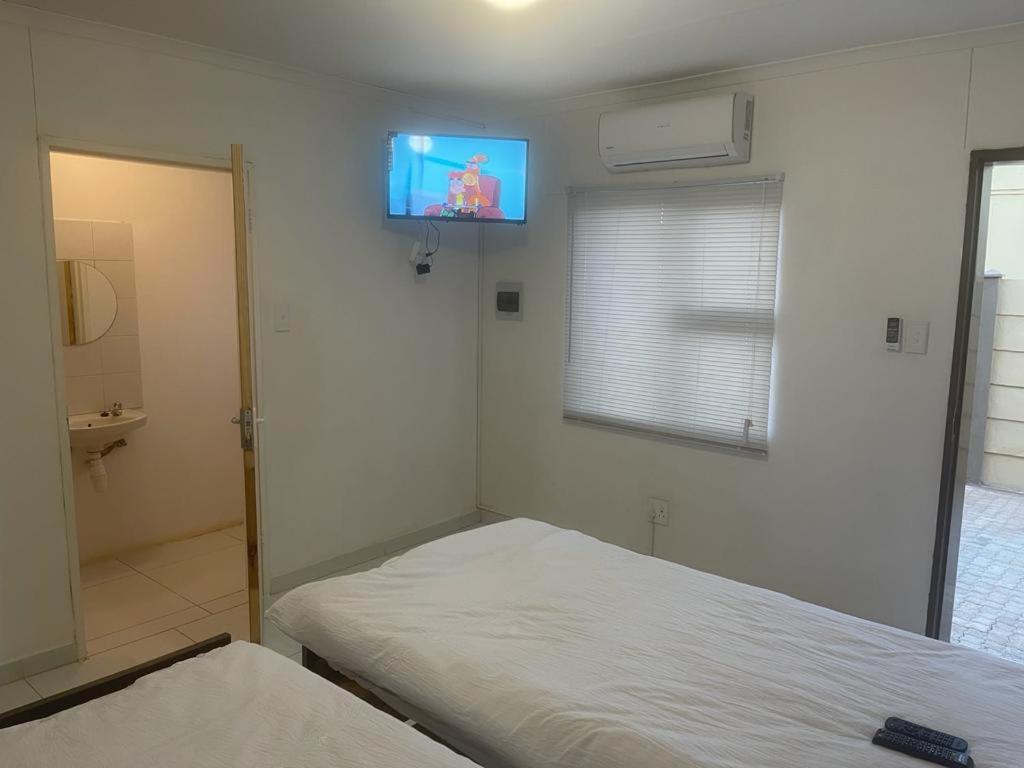 Sabrina Guesthouse Tsumeb Exterior photo